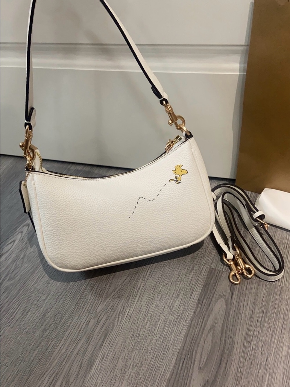 Coach White Leather Snoopy & Woodstock Shoulder Bag with Gold Hardware - Picture 3 of 8